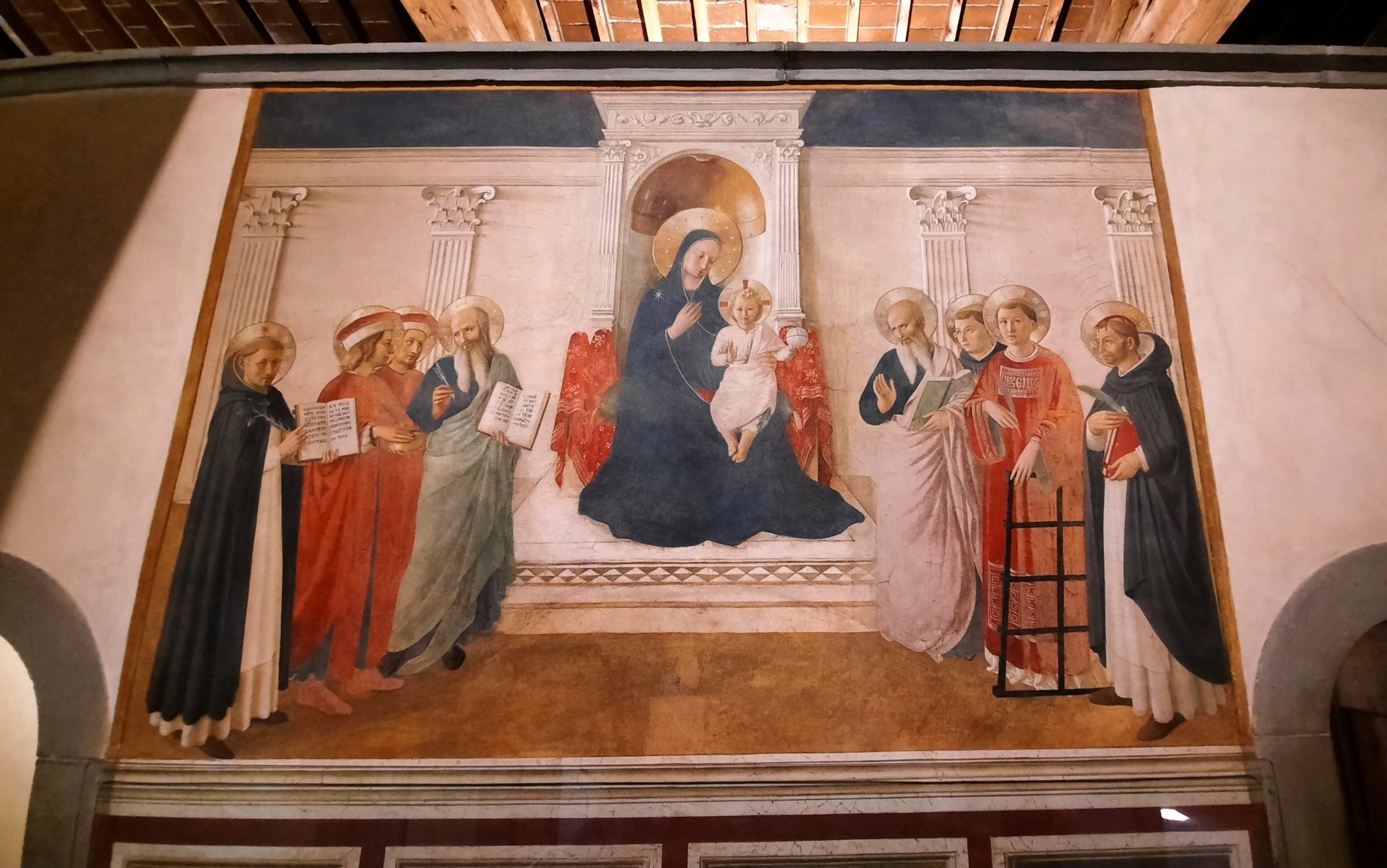 Madonna%20of%20the%20Shadows%20by%20Fra%20Angelico%2C%20Florence%20-%2001b.jpg